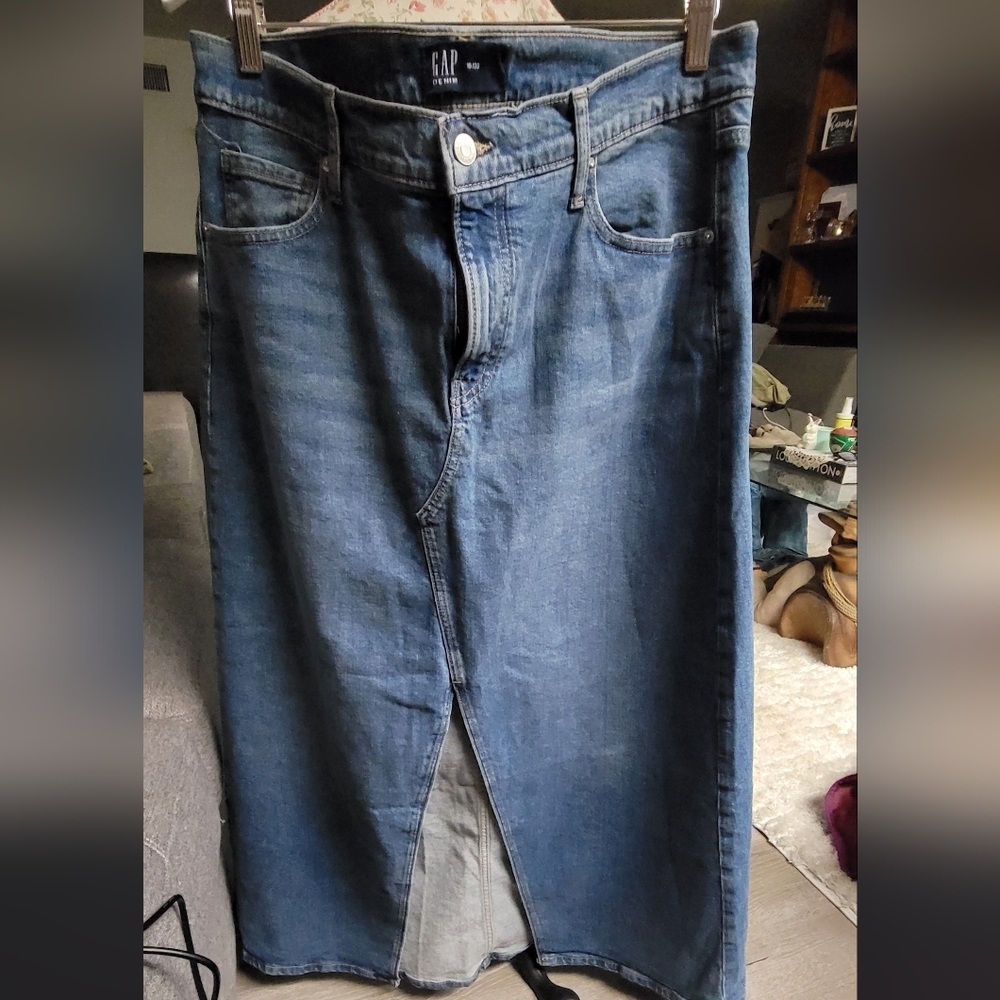 GAP Classic Indigo Jeans Skirt